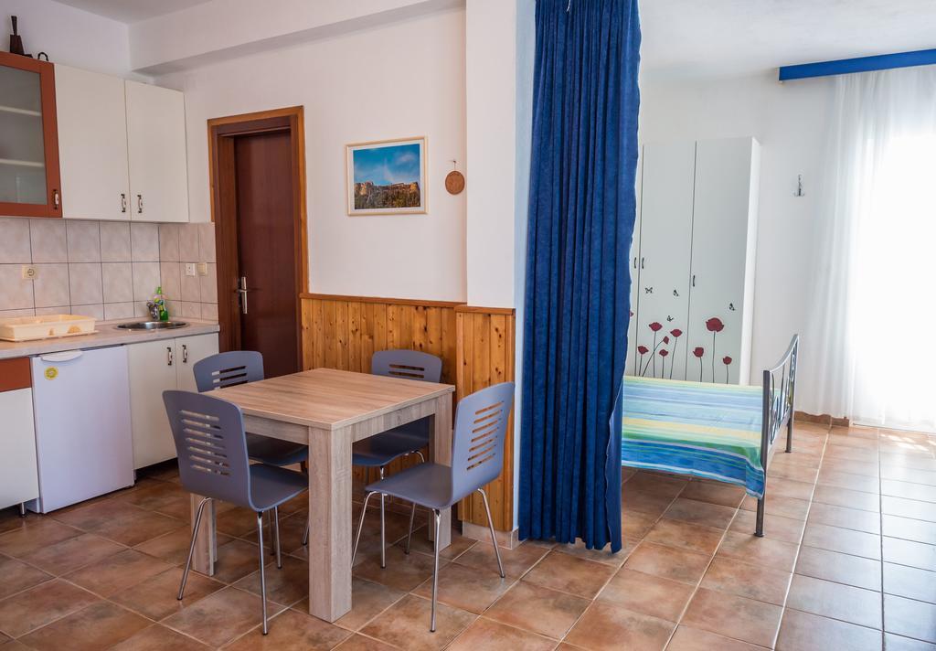 Apartments Viskovic Hvar Town Habitación foto